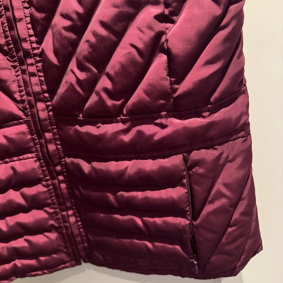 Loft Vest - Picture 3 of 5